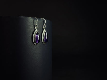 Natural Amethyst Cabochon Earrings – 925 Sterling Silver Teardrop Dangle | Vintage Boho Style