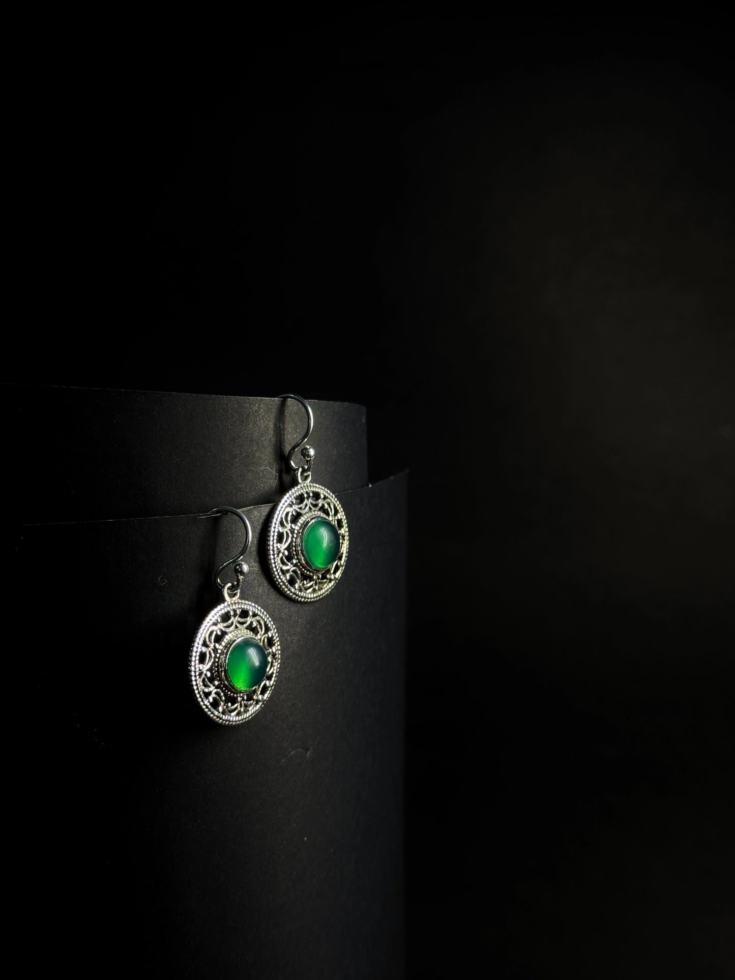 Green Onyx Filigree Earrings – 925 Sterling Silver Round Mandala Dangle | Boho Vintage Style