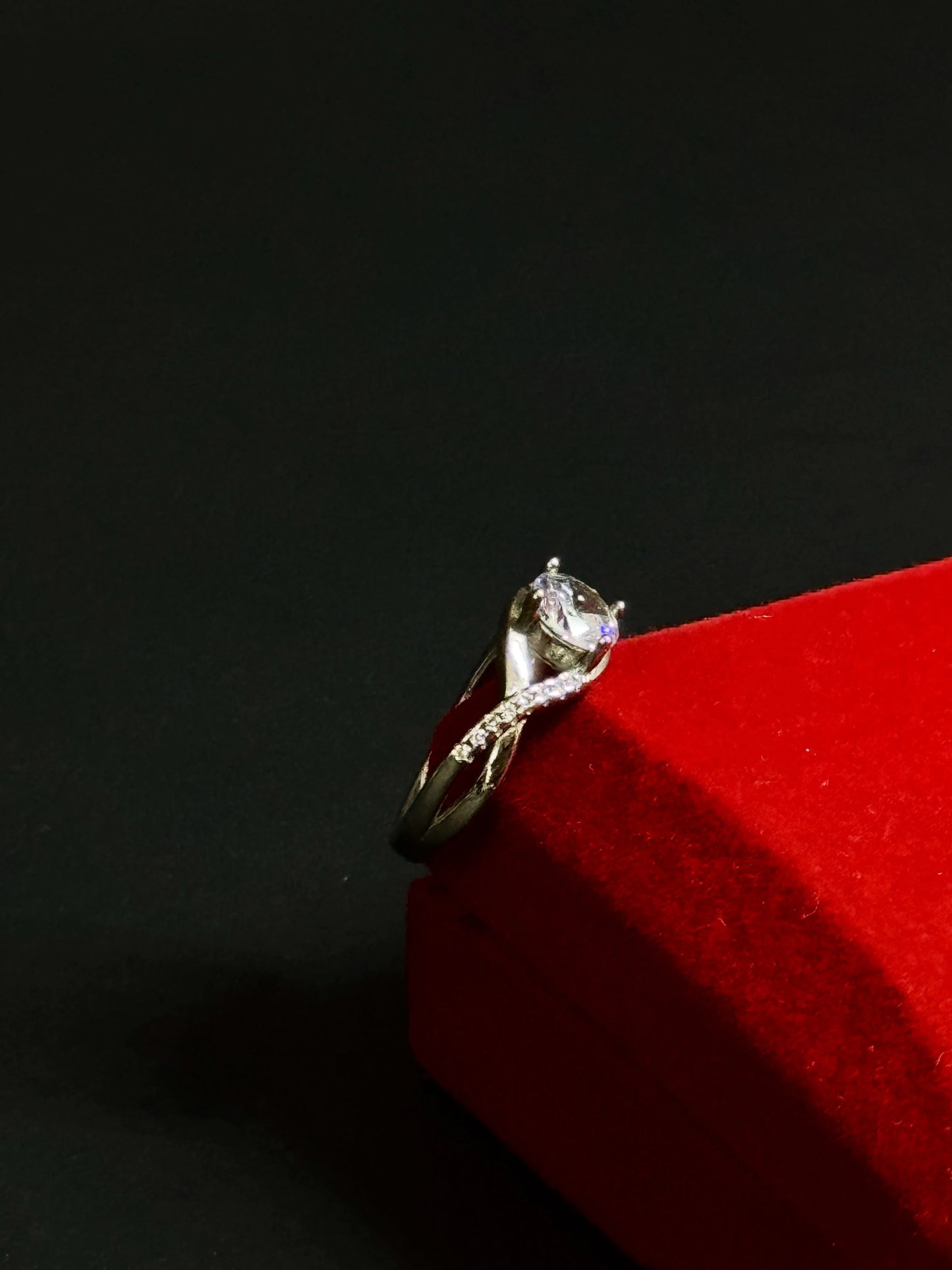 Natural White Topaz Twisted Solitaire Ring – 925 Sterling Silver Bypass Engagement Ring